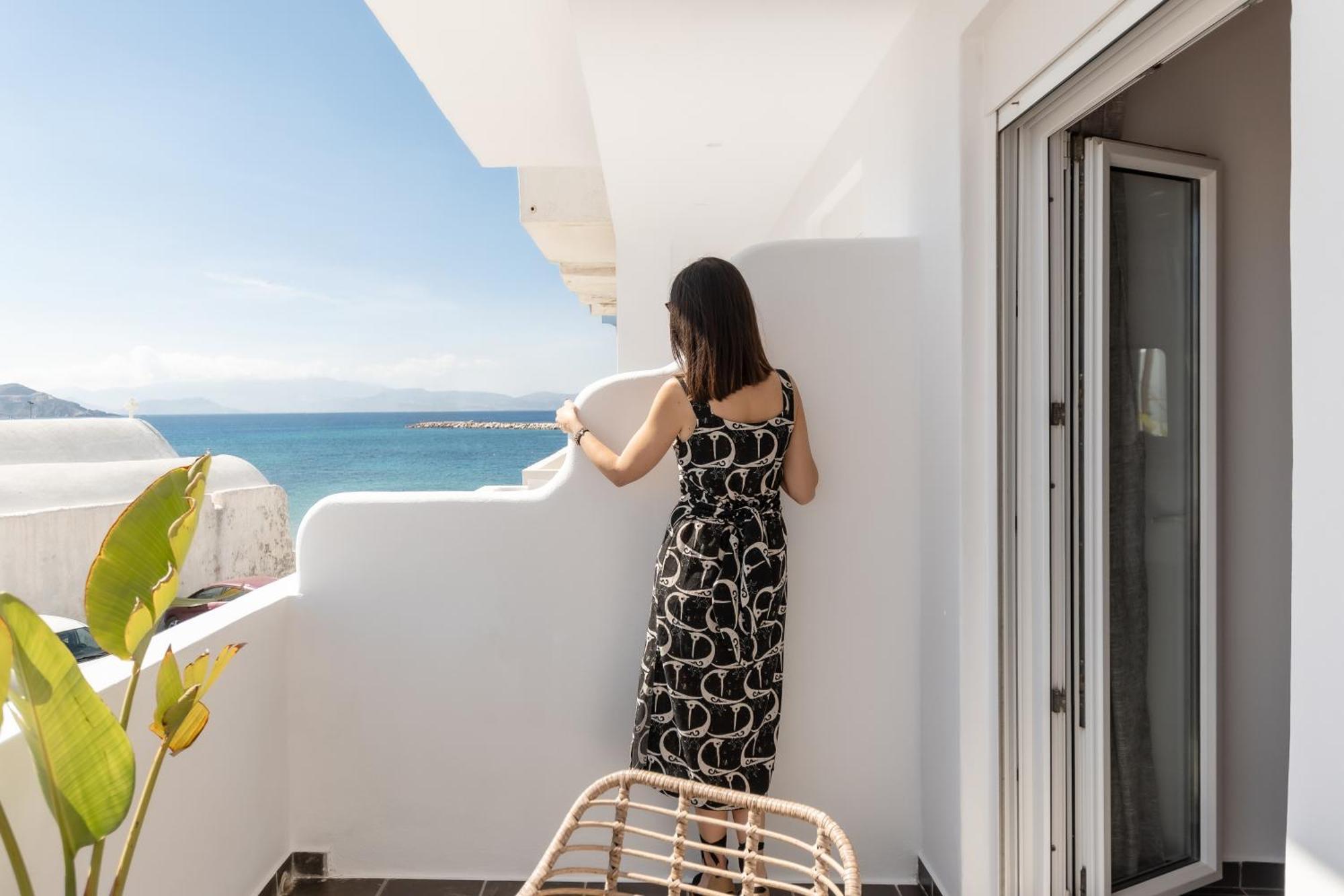 Fleria Seaview Suites Naxos City Exterior foto